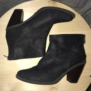 Mossimo Black 8.5 boot